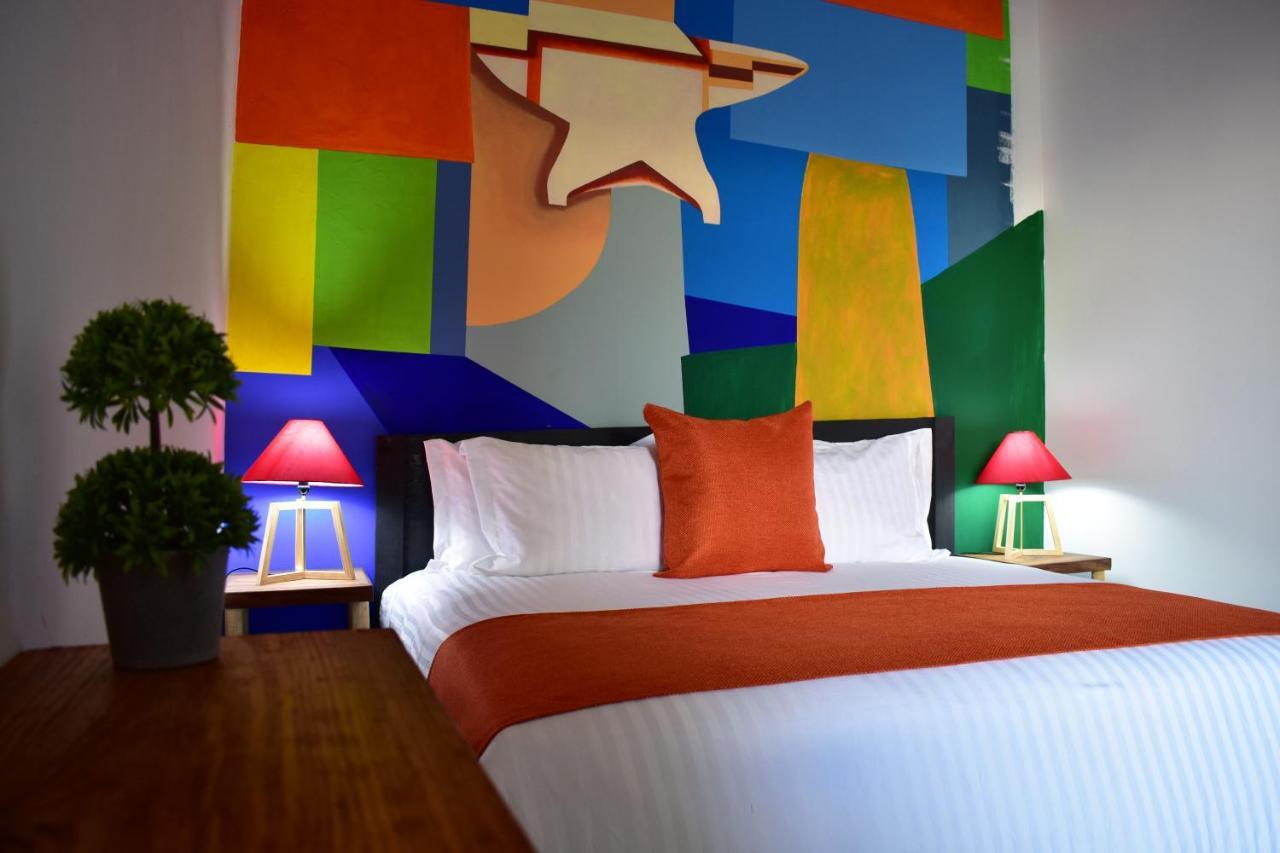 Tlaquepaque Pueblito Hotel Bagian luar foto